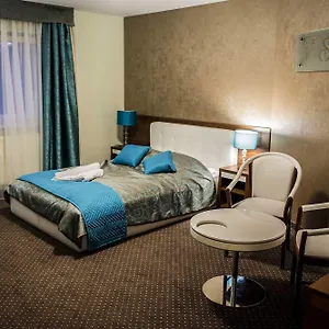 https://santorini.krakowhotelspoland.com